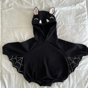 Old Navy Hooded Critter Fleece One-Piece Romper for Baby, Bat, 6-12 M